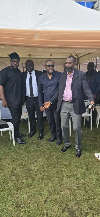 Brothers under the tent, SOBA89 Class of 1989